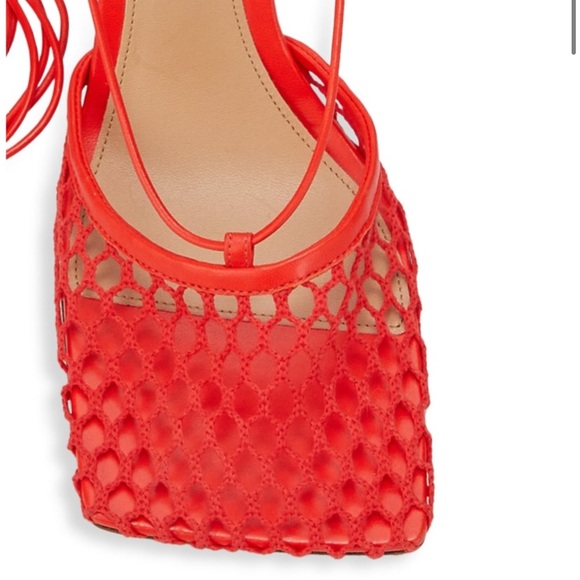 💔SOLD💔 BOTTEGA VENETA Stretch Square Toe Mesh - Picture 4 of 4